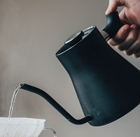kettle pouring water